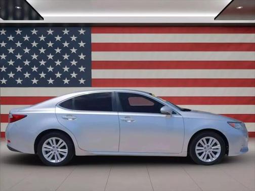 2015 Lexus ES 350 Crafted Line