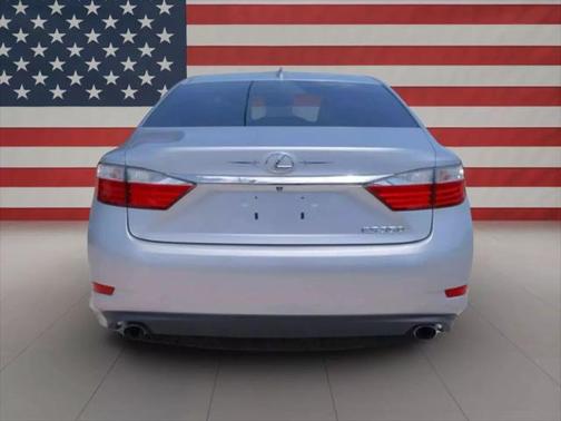 2015 Lexus ES 350 Crafted Line