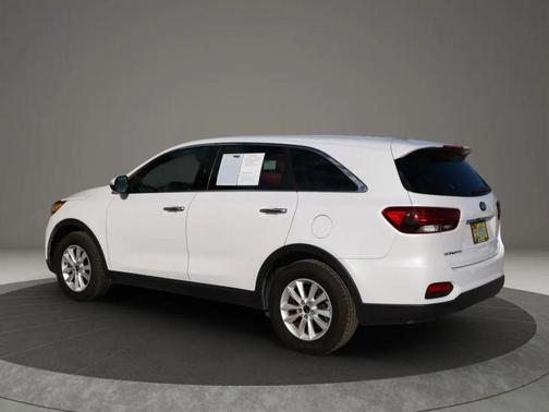 2020 Kia Sorento LX