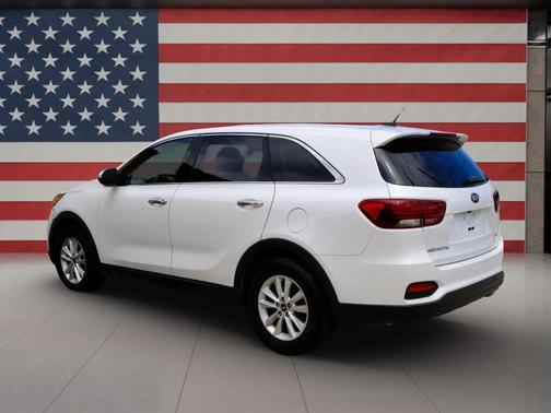 2020 Kia Sorento LX