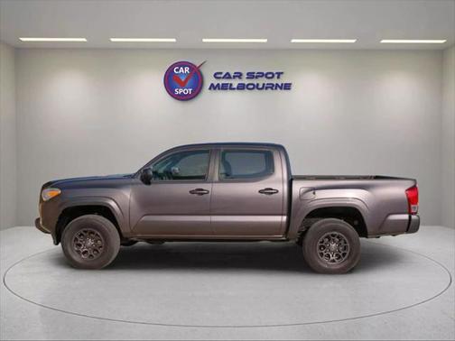 2016 Toyota Tacoma SR