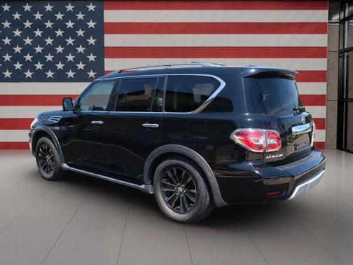 2017 Nissan Armada Platinum