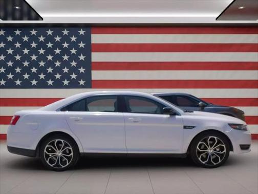 2017 Ford Taurus SHO