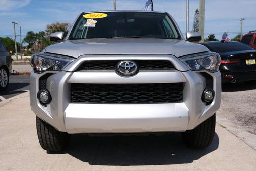 Classic Silver Metallic 2015 Toyota 4Runner SR5