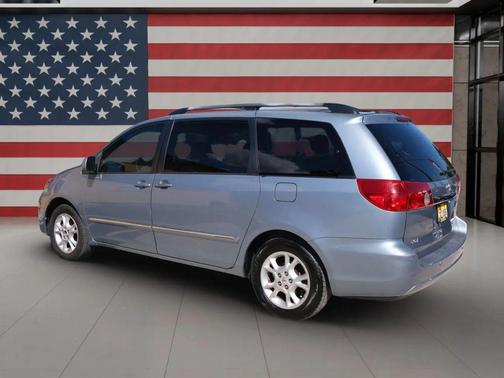 2006 Toyota Sienna XLE Limited
