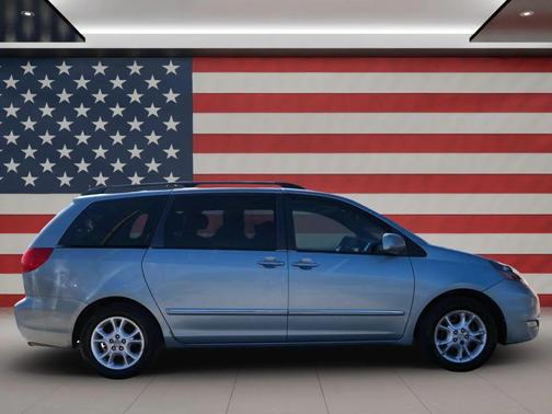 2006 Toyota Sienna XLE Limited