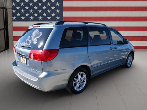 2006 Toyota Sienna XLE Limited