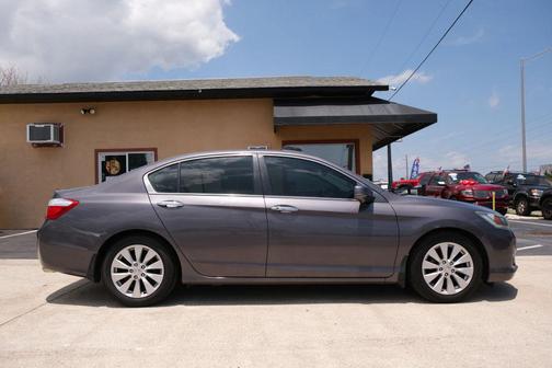 Modern Steel Metallic 2015 Honda Accord EX-L