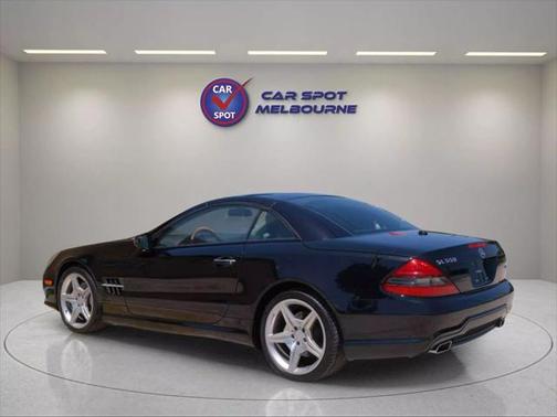 2011 Mercedes-Benz SL-Class SL 550 Roadster 2D