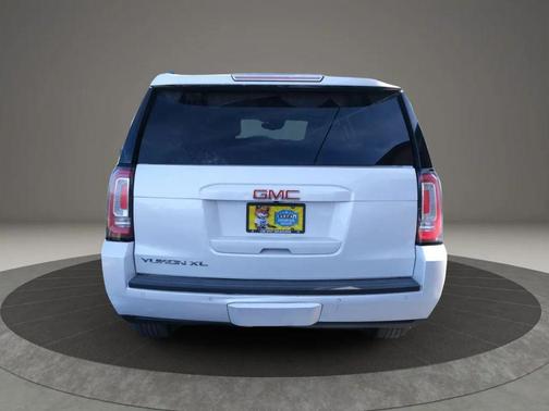 2016 GMC Yukon XL SLT