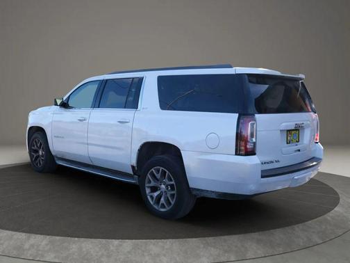 2016 GMC Yukon XL SLT