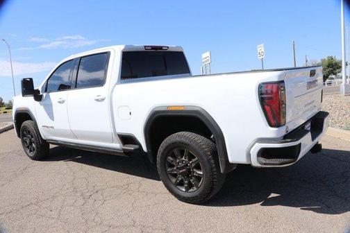 2025 GMC Sierra 2500 AT4