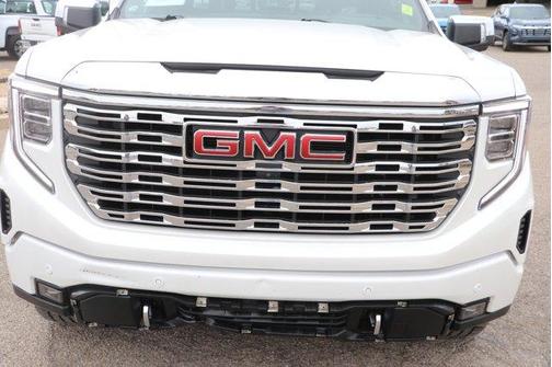 White Frost Tri-Coat 2023 GMC Sierra 1500 Denali