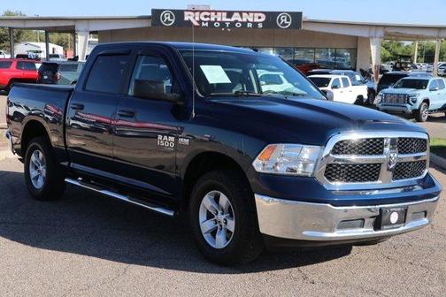 2019 RAM 1500 Classic SLT