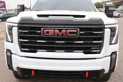 2024 GMC Sierra 2500 AT4