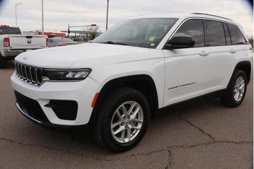 2023 Jeep Grand Cherokee Laredo
