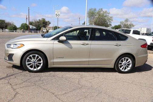 2019 Ford Fusion Hybrid SE