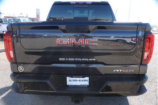 2024 GMC Sierra 1500 AT4X