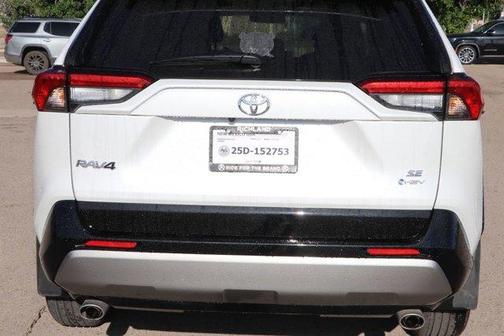 2025 Toyota RAV4 Hybrid SE