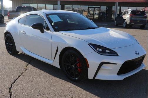 2024 Toyota GR86 Premium