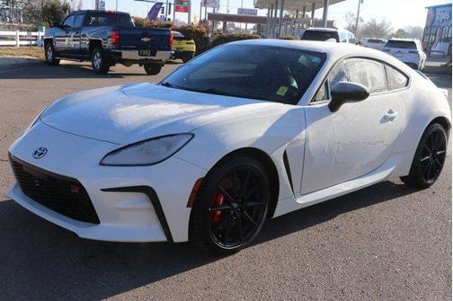 2024 Toyota GR86 Premium