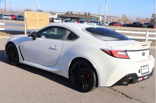 2024 Toyota GR86 Premium