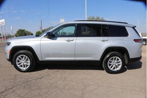 Silver Zynith 2024 Jeep Grand Cherokee L Laredo