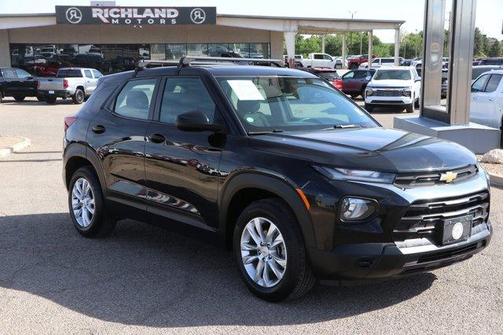 Mosaic Black Metallic 2023 Chevrolet Trailblazer LS