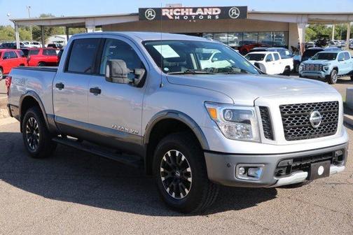 2019 Nissan Titan PRO-4X