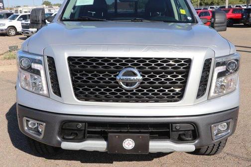 2019 Nissan Titan PRO-4X