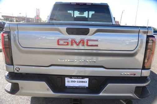 2026 GMC Sierra 2500 AT4