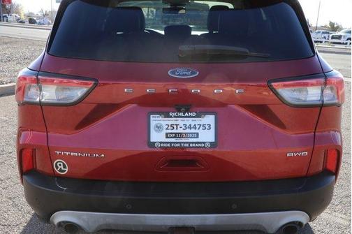 2021 Ford Escape Titanium