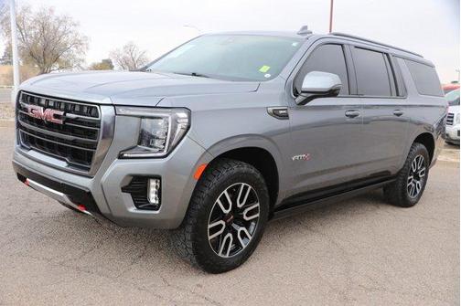 2022 GMC Yukon XL AT4