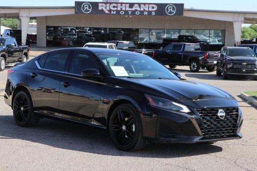 2024 Nissan Altima 2.5 SR