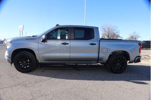 2025 Chevrolet Silverado 1500 Custom