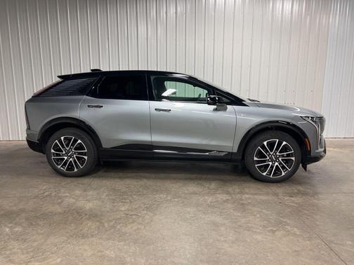 2026 Cadillac OPTIQ Premium Sport