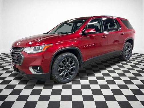 Cajun Red Tintcoat 2020 Chevrolet Traverse RS