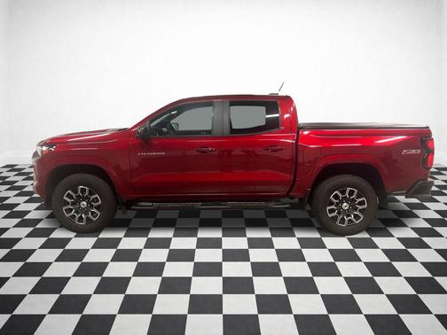 Radiant Red Tintcoat 2024 Chevrolet Colorado Z71