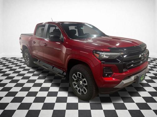 Radiant Red Tintcoat 2024 Chevrolet Colorado Z71
