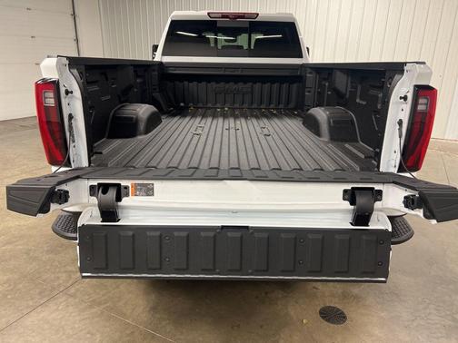 Summit White 2026 GMC Sierra 3500 Denali