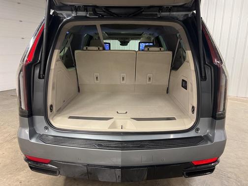 2021 Cadillac Escalade ESV Sport Platinum