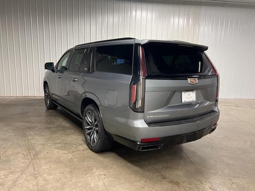 2021 Cadillac Escalade ESV Sport Platinum