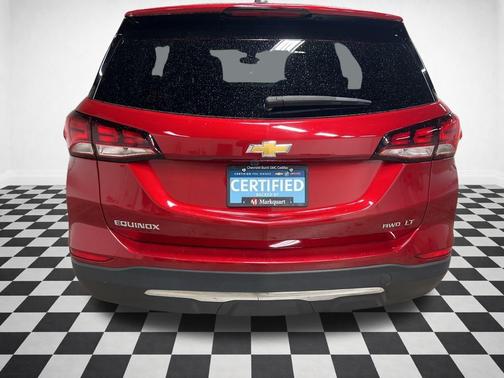 Radiant Red Tintcoat 2023 Chevrolet Equinox 1LT
