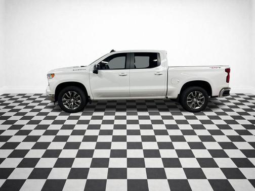 Summit White 2025 Chevrolet Silverado 1500 LT