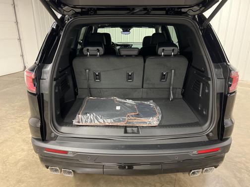 2026 GMC Acadia AT4 AWD