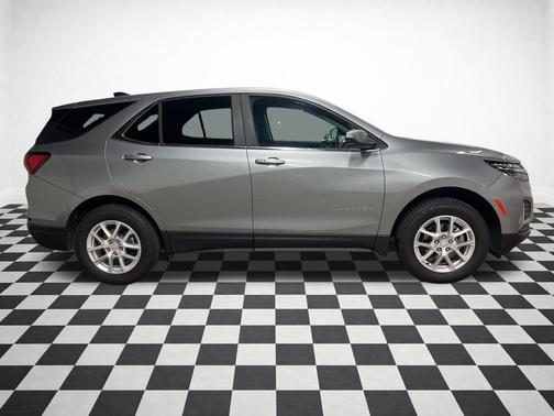 Sterling Gray Metallic 2023 Chevrolet Equinox 1LT