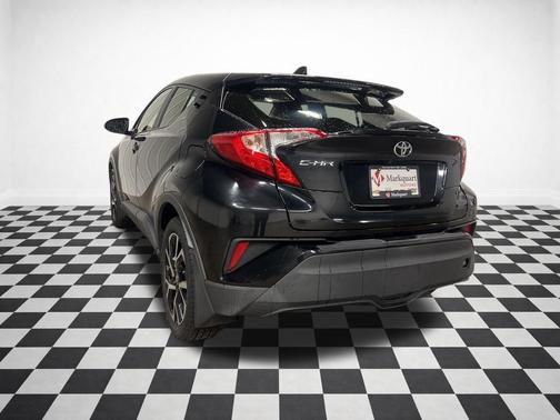 2020 Toyota C-HR XLE