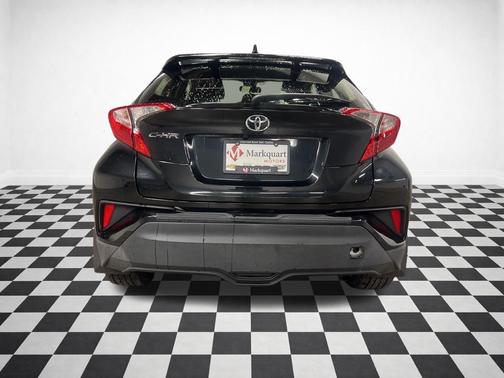 2020 Toyota C-HR XLE