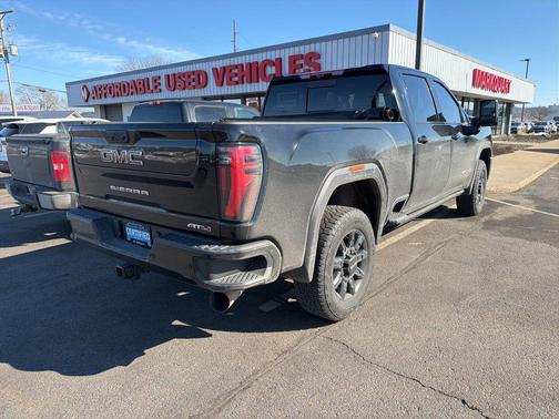 2025 GMC Sierra 3500 AT4