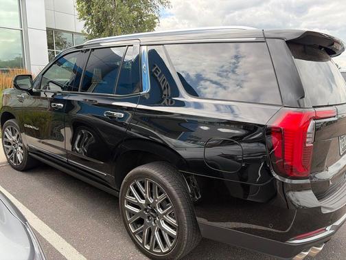 Onyx Black 2026 GMC Yukon Denali Ultimate